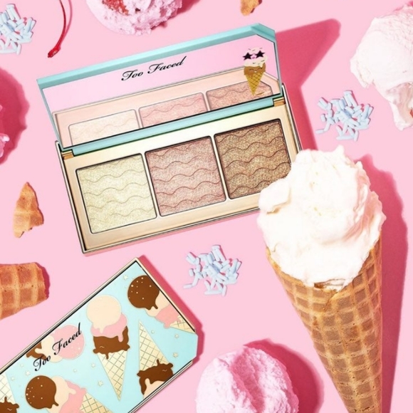 TOO FACED TRIPLE SCOOP HIGHLIGHTING PALETTE